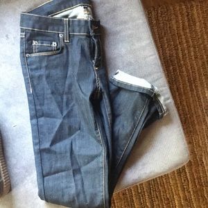 LF Dark wash CARMAR jeans size 26. BRAND NEW!!!!
